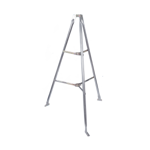Montaje de tripie para exterior, altura total del tripie 1.52 m. Compatible con mástiles de hasta 3 m de largo 1  1/4 a 2" de diámetro