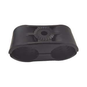 Sujetador de doble click para cable coaxial de 1 1/4" paquete de 10 piezas.