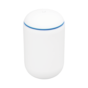 UniFi Dream Machine, dispositivo que combina Wi-Fi AP 802.11ac Wave 2 MU-MIMO 4x4, Switch de 4 puertos, Router Security Gateway y Controlador UniFi