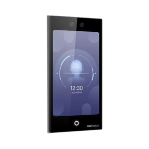 Terminal Facial WiFi con pantalla de 7" /  Protección IP65 / 100,000 rostros y 500,000 tarjetas / 10,000 huellas con módulo opcional / ISAPI / ISUP 5.0