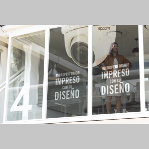 Vinil Microperforado / Metro Cuadrado / Diseño Especial