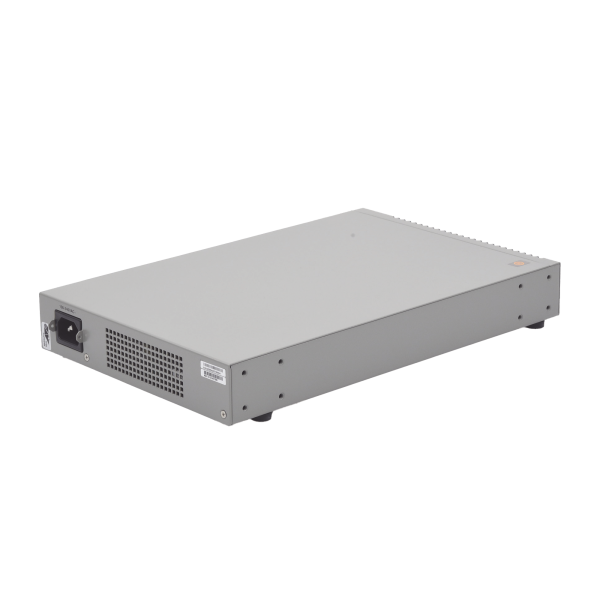 Switch Capa 3 Stackeable 10 Gigabit , 12 puertos 100/1000/10G Base-T (RJ-45)  y 4 puertos SFP/SFP+ 10G