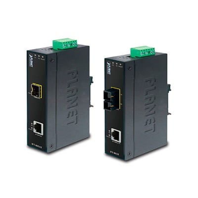 Convertidor de Medios Industrial, Multimodo, Puertos 10/100 Base-TX a 100 Base-FX, Interfaz SC, Hasta 2 km, Carcasa IP30, Soporta Temperatura de -40 a 75¬∞C.